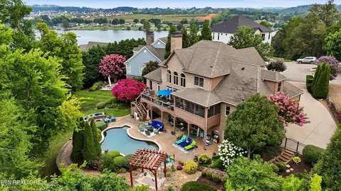 12162 Monument Blvd, Knoxville, TN 37922