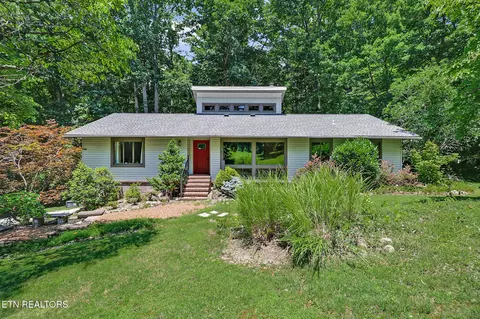 222 Foxfire Ln, Kingston, TN 37763