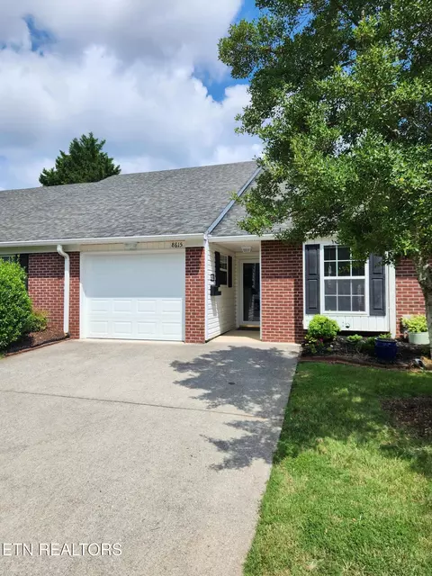 8615 Bristol Bay Way, Knoxville, TN 37923