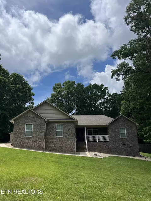 62 Cardinal Loop, Crossville, TN 38555