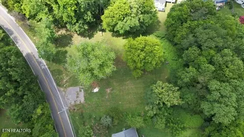 4309 Bruhin Rd, Knoxville, TN 37912