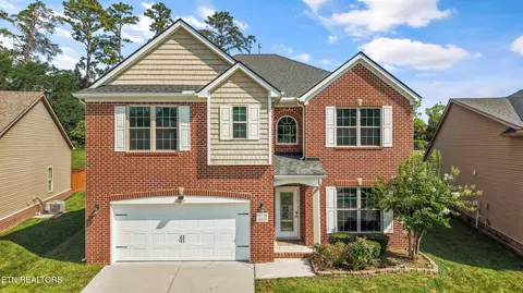 12728 Sailpointe Ln, Knoxville, TN 37922