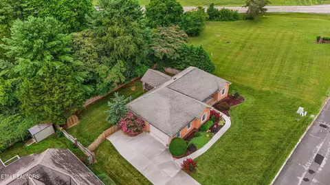 3748 Whitworth Dr, Knoxville, TN 37938