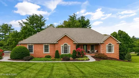 3748 Whitworth Dr, Knoxville, TN 37938