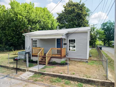 115 Ray St, Athens, TN 37303