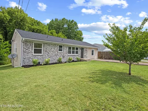 2021 Berea Ave, Knoxville, TN 37920