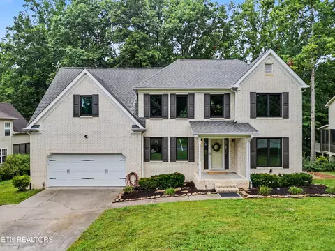 5516 Oakside Dr, Knoxville, TN 37920