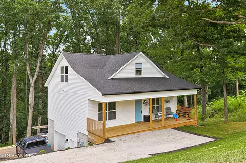 3642 Big Springs Rd, Maryville, TN 37801