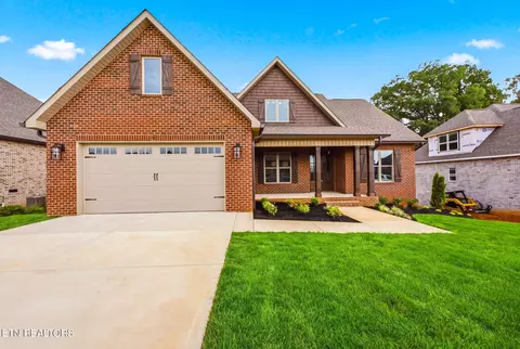 1173 Cheyenne Blvd, Lenoir City, TN 37772