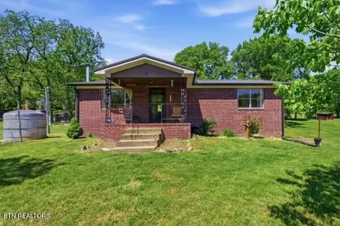 1840 Rock Springs Rd, Watertown, TN 37184