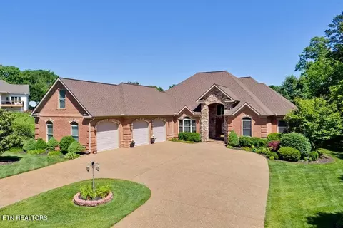 226 Chickasaw Ln, Loudon, TN 37774