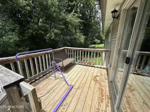 51 Rhododendron Cir, Crossville, TN 38555