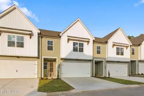 1621 Lateglow Way, Knoxville, TN 37931