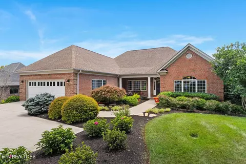 108 Cayuga Dr, Loudon, TN 37774