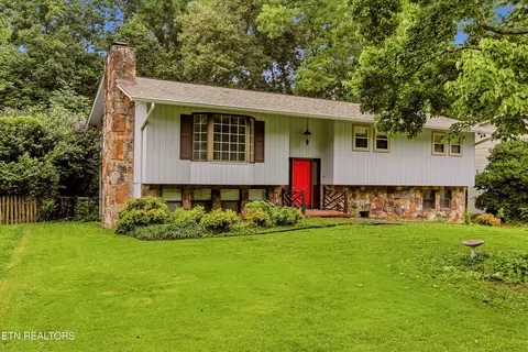 1819 Northwood Dr, Knoxville, TN 37923