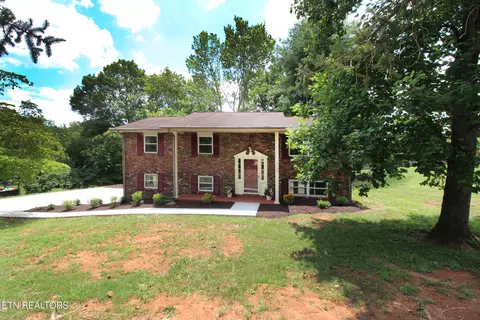 7604 SW Kingsbury Dr, Knoxville, TN 37919