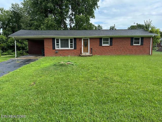 1238 Springdale Dr, Cookeville, TN 38501