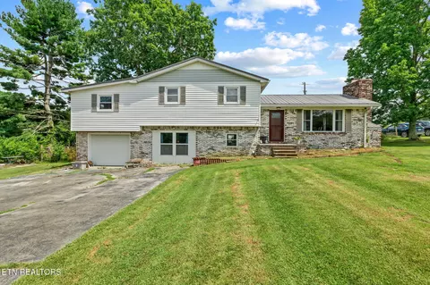 76 Spencer Ln, Crossville, TN 38571