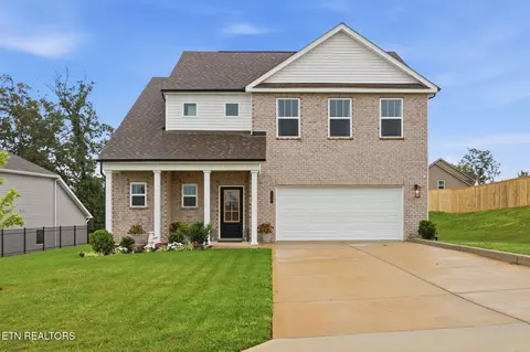 389 Sugar Maple Tr, Lenoir City, TN 37771