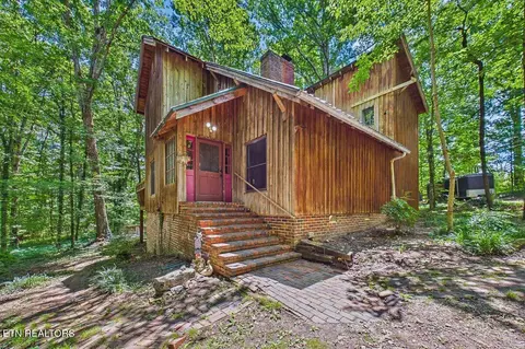 170 County Road 709, Riceville, TN 37370