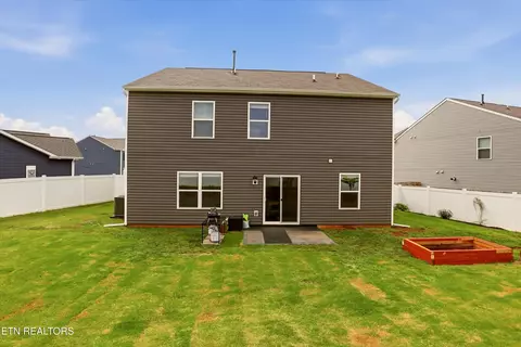 Exterior - 1248 Cole Dr, Talbott, TN 37877 photo 5 of 6