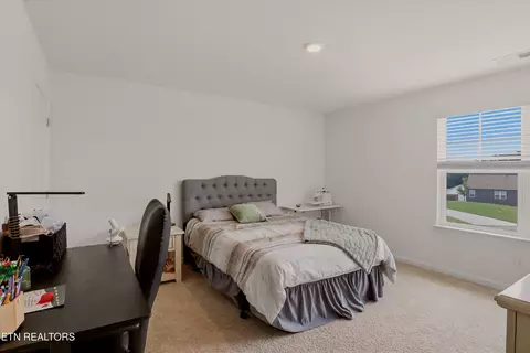 Bedroom - 1248 Cole Dr, Talbott, TN 37877 photo 3 of 4