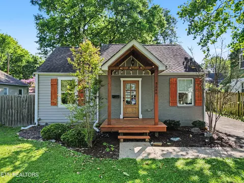 3344 Orlando St, Knoxville, TN 37917