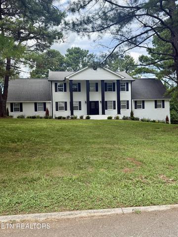 12801 Peach View Dr, Knoxville, TN 37922