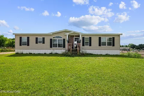 42 Wisecarver Rd, Mosheim, TN 37818