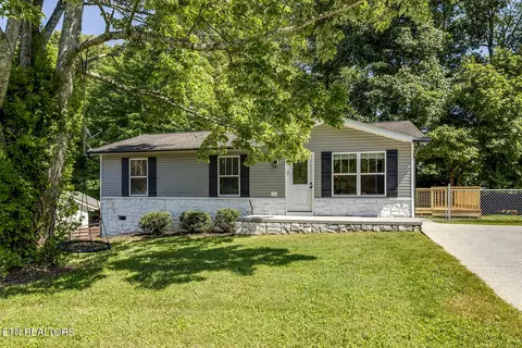 5112 Middle Ridge Ln, Knoxville, TN 37921