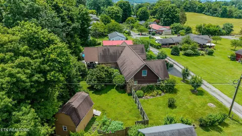 View/Area - 129 Rector Dr, Harrogate, TN 37752 photo 2 of 2