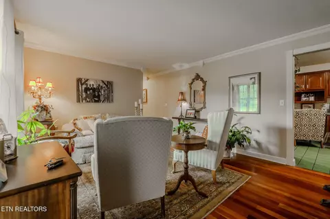 Living - 129 Rector Dr, Harrogate, TN 37752 photo 1 of 5