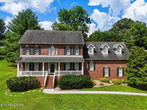 4094 Davis Ford Rd, Maryville, TN 37804