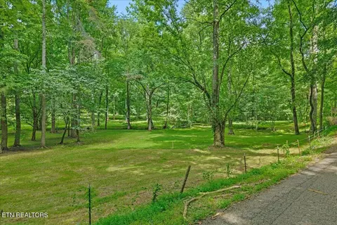 Brunner Rd, Madisonville, TN 37354