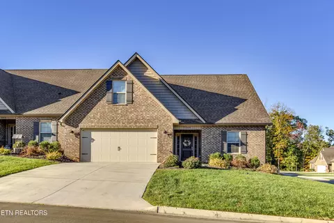 7369 Willow Path Ln, Knoxville, TN 37918