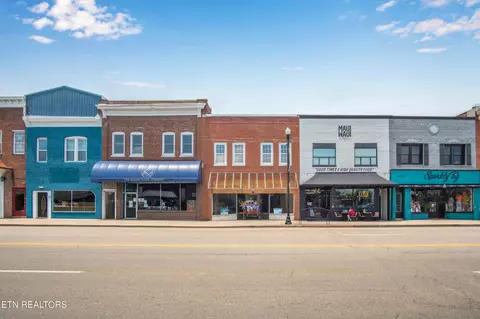 115 E Broadway St, Lenoir City, TN 37771