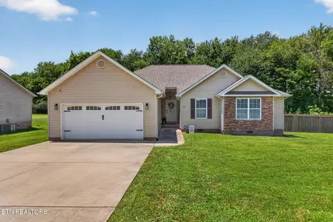 261 Derby Ln, Sparta, TN 38583