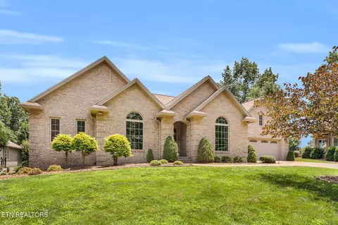 120 Valarian Dr, Crossville, TN 38558