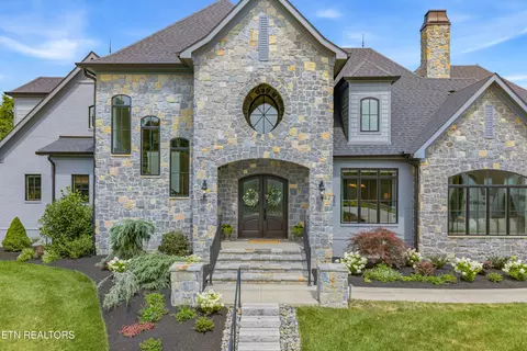 367 Barnsley Rd, Farragut, TN 37934