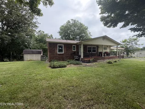 2860 Boyds Creek Hwy, Sevierville, TN 37876