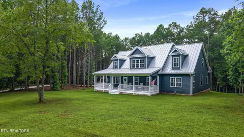345 NW Mowery Ln, Charleston, TN 37310