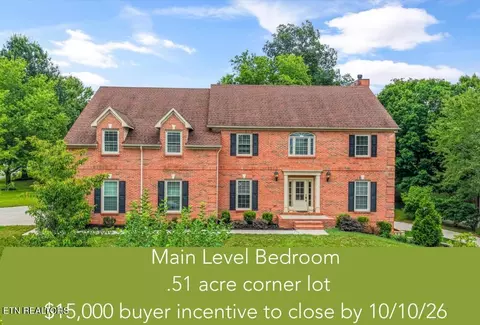 716 Bridgeport Dr, Knoxville, TN 37934