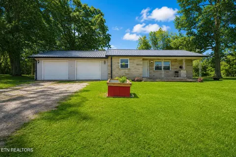 1210 Frank Campbell Rd, Jamestown, TN 38556