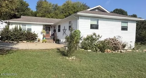 1674 Goodfield Rd, Decatur, TN 37322
