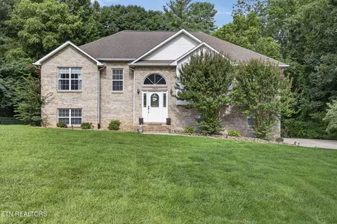 1540 Little John Ln, Cookeville, TN 38501