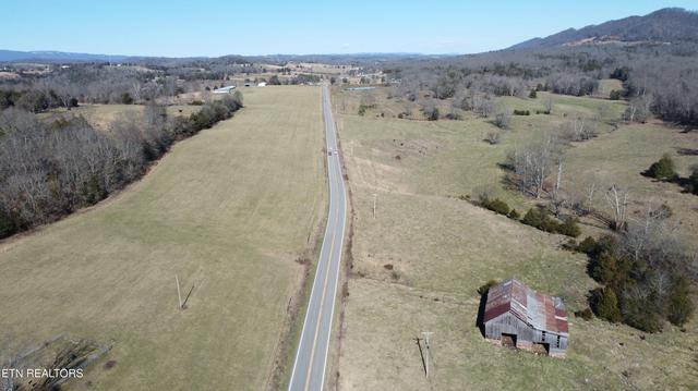 2645 Cedar Fork Rd, Tazewell, TN 37879