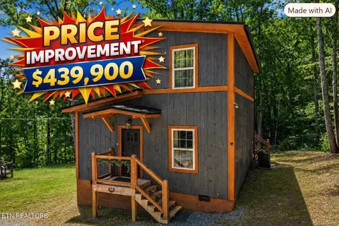 945 Green Bay Dr, Sevierville, TN 37876