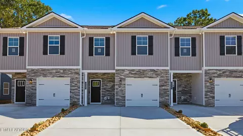 10625 High Tree Way, Knoxville, TN 37931