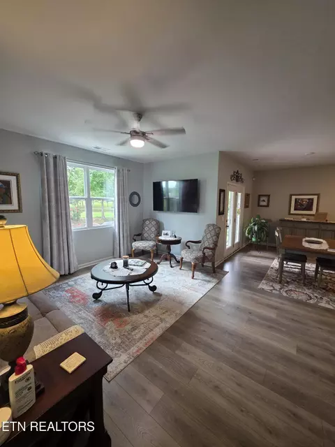 Living - 231 Harris Ln, Baxter, TN 38544 photo 1 of 1