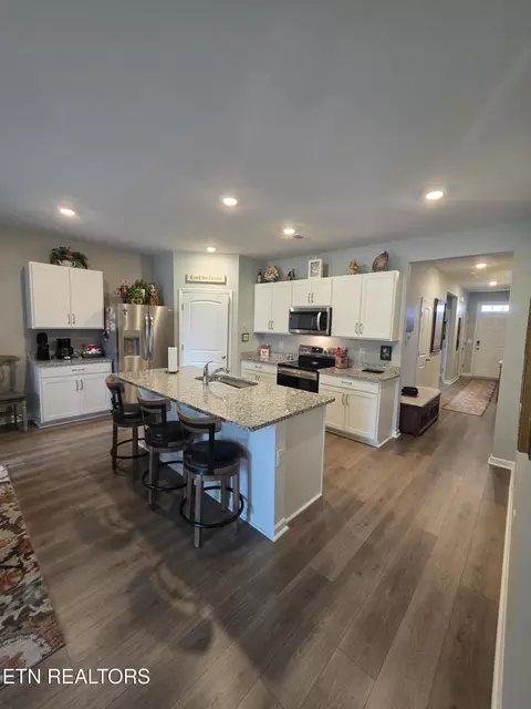 Kitchen - 231 Harris Ln, Baxter, TN 38544 photo 1 of 3